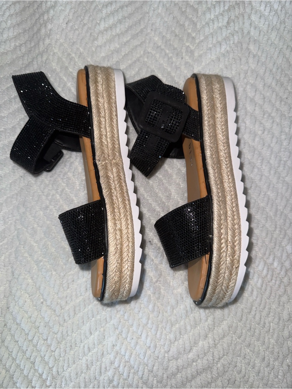Gianni Bini Black Espadrille Platform Sandals - Picture 3 of 5